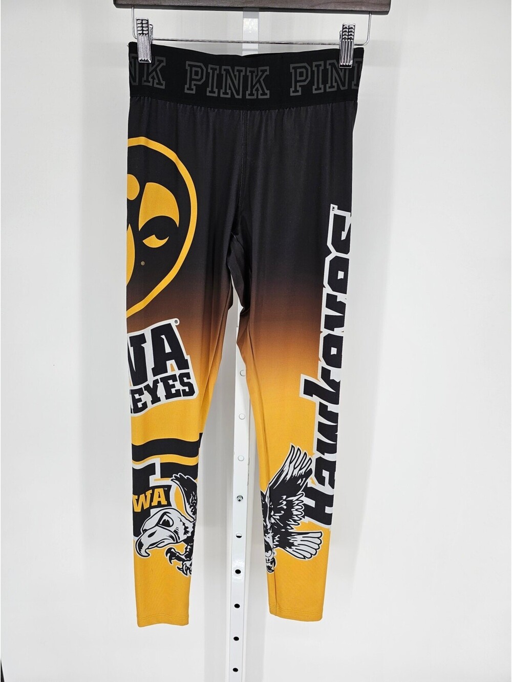 PINK Victorias Secret 5th & Ocean Iowa Hawkeyes Womens Sz S Athletic Leggings